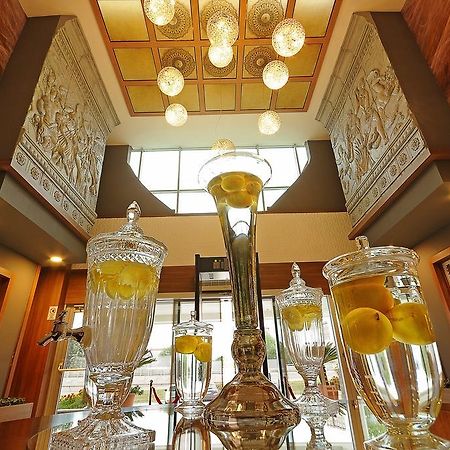 Imperial Park Hotel Izmit Bagian luar foto