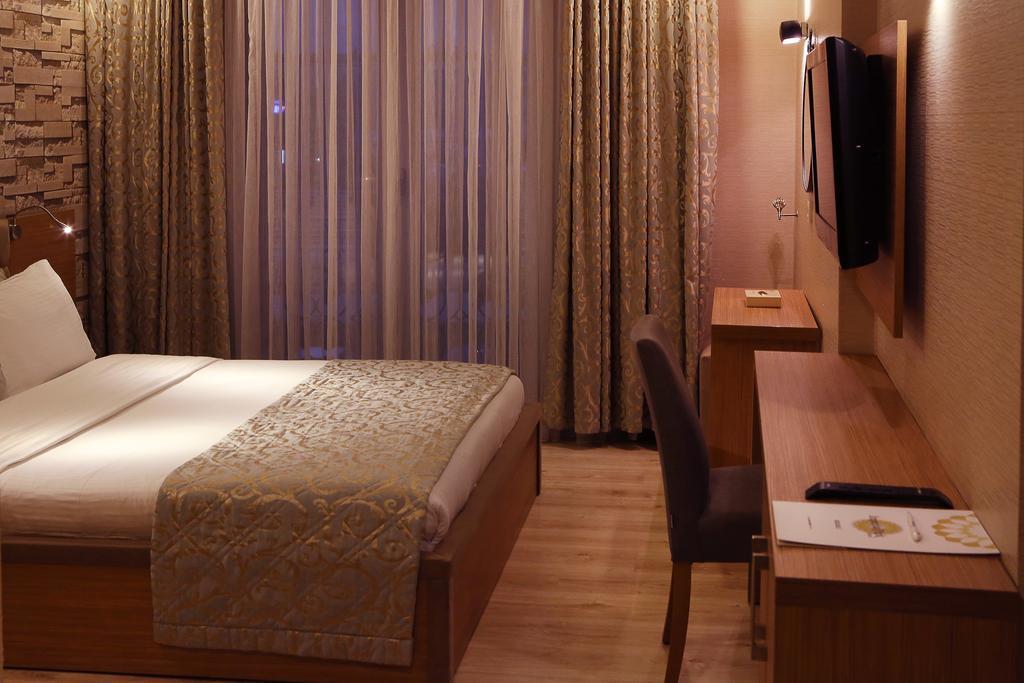 Imperial Park Hotel Izmit Ruang foto
