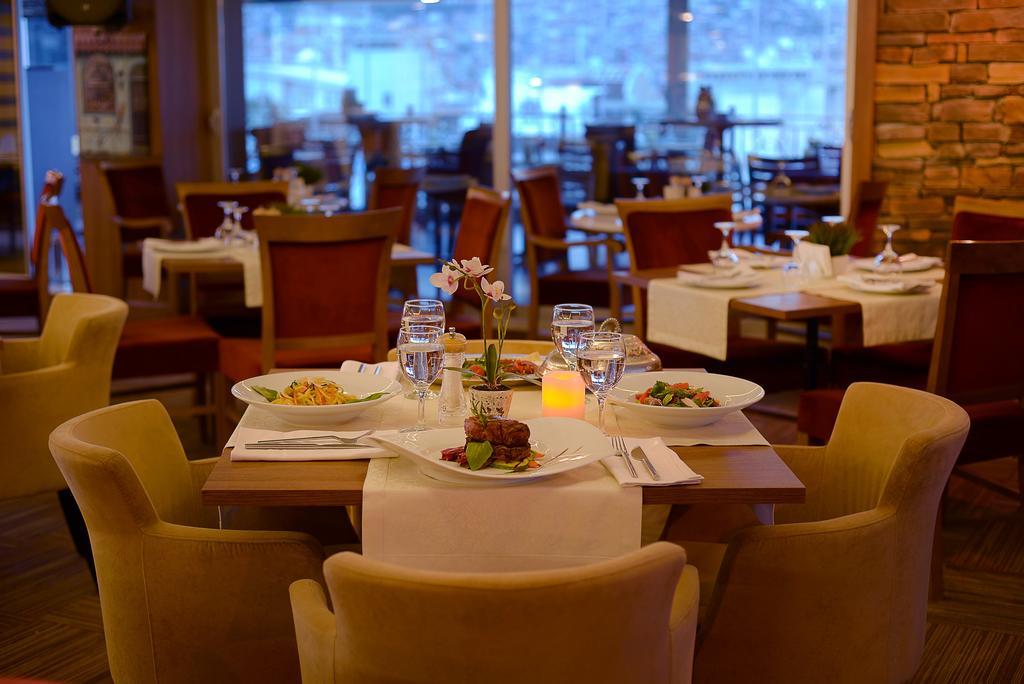 Imperial Park Hotel Izmit Bagian luar foto