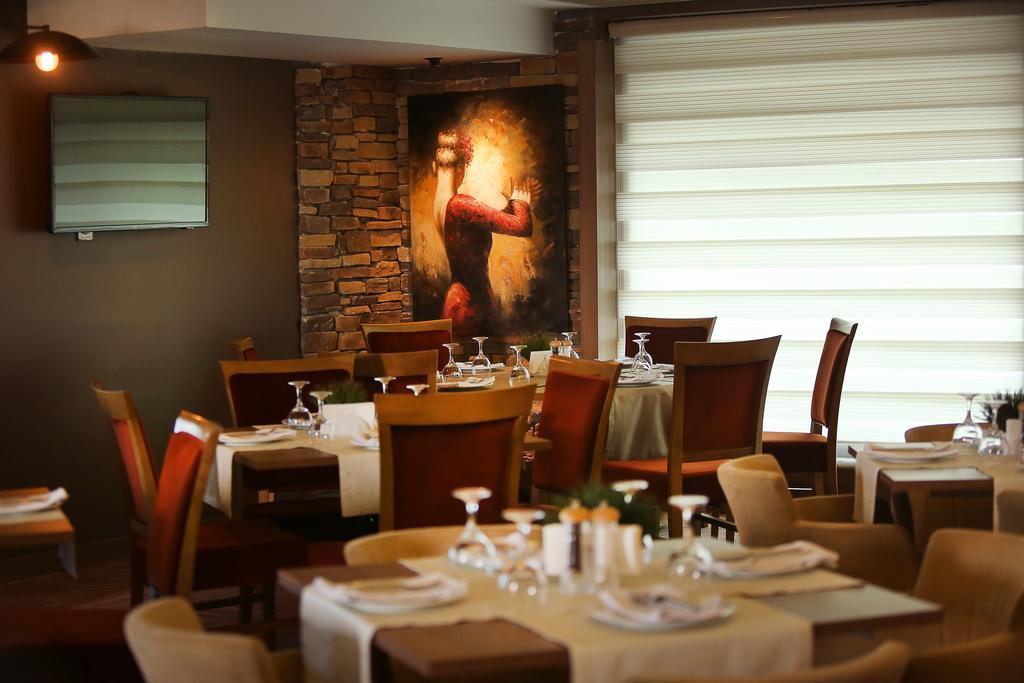 Imperial Park Hotel Izmit Bagian luar foto