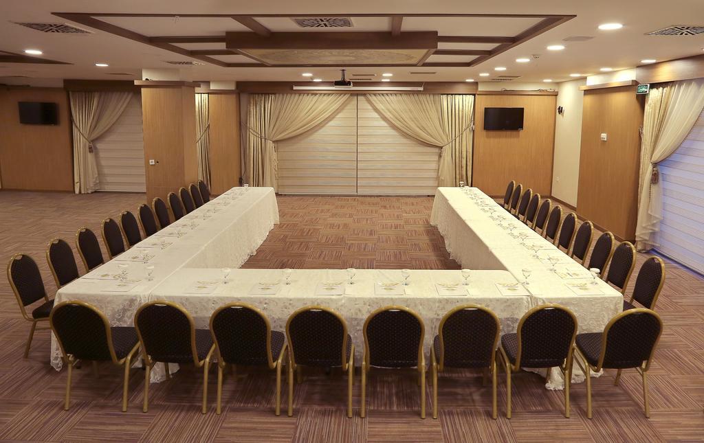 Imperial Park Hotel Izmit Bagian luar foto