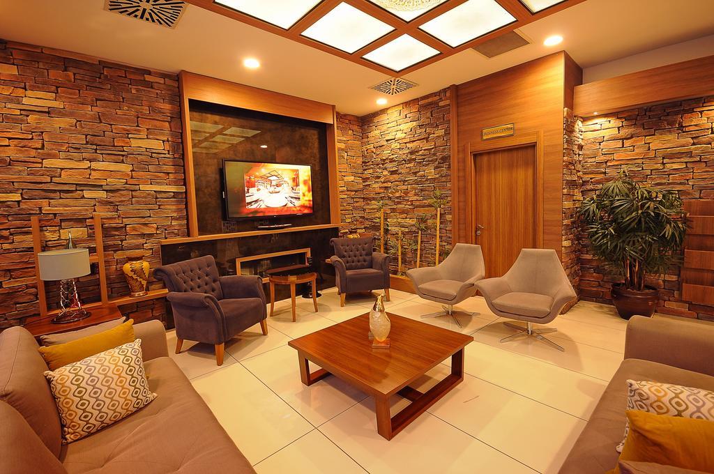 Imperial Park Hotel Izmit Bagian luar foto