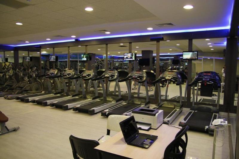 Imperial Park Hotel Izmit Bagian luar foto