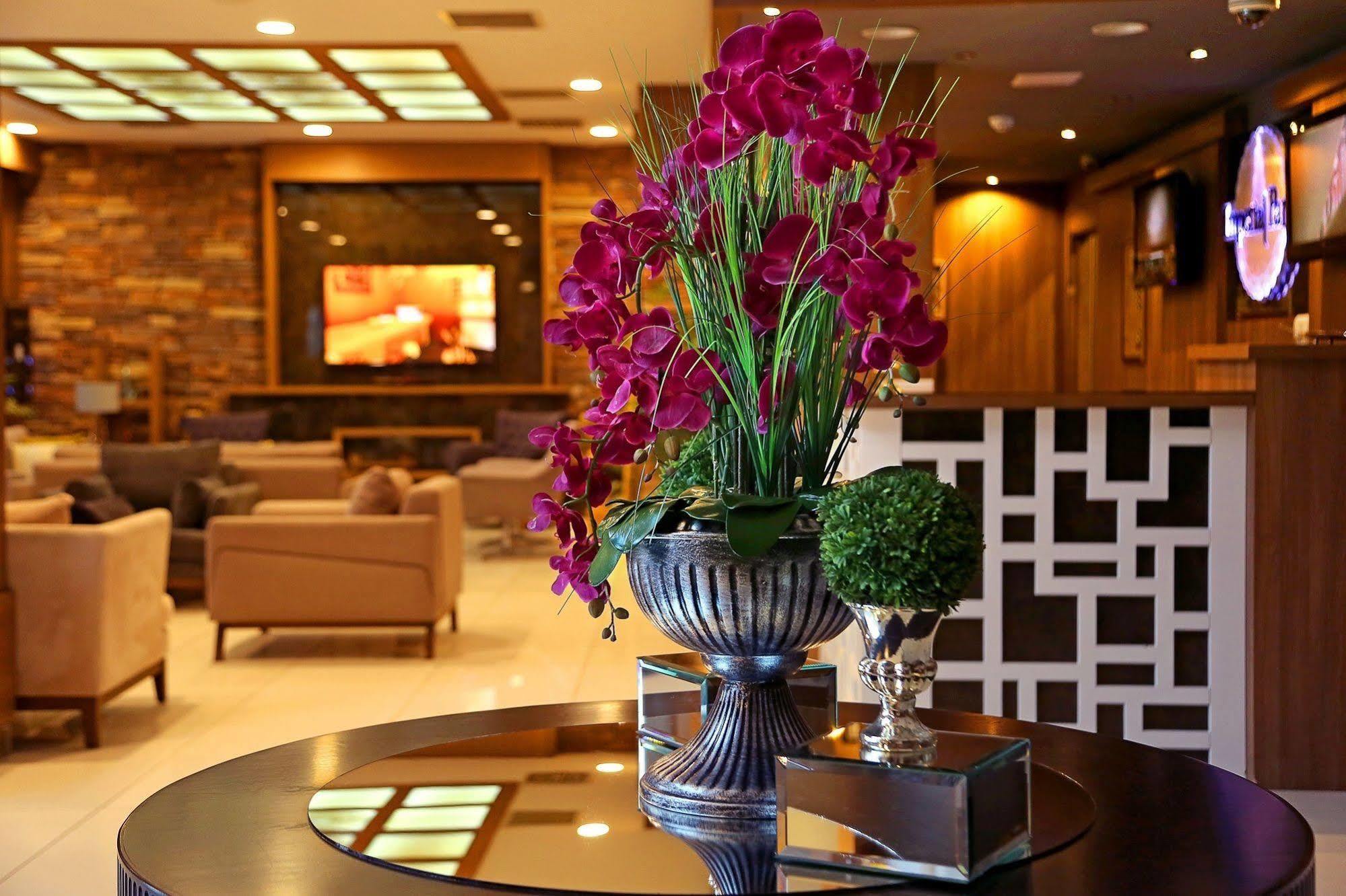 Imperial Park Hotel Izmit Bagian luar foto